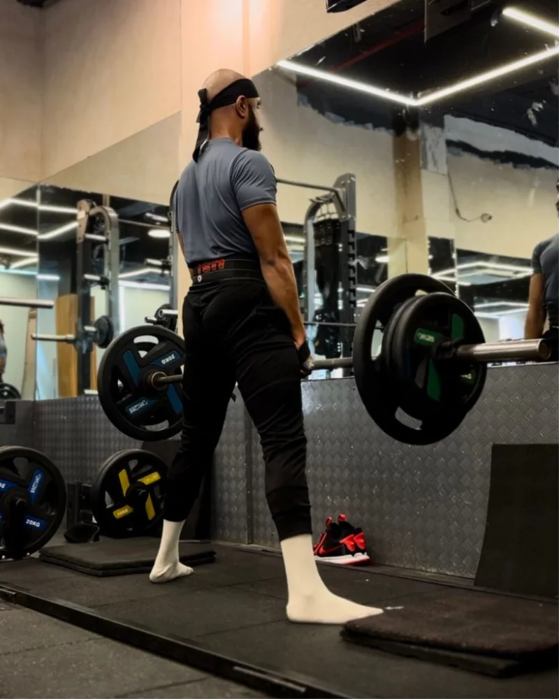 Chirag Selot deadlifting 100kg