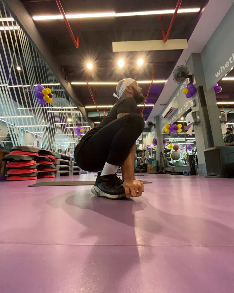 Chirag Selot warming up